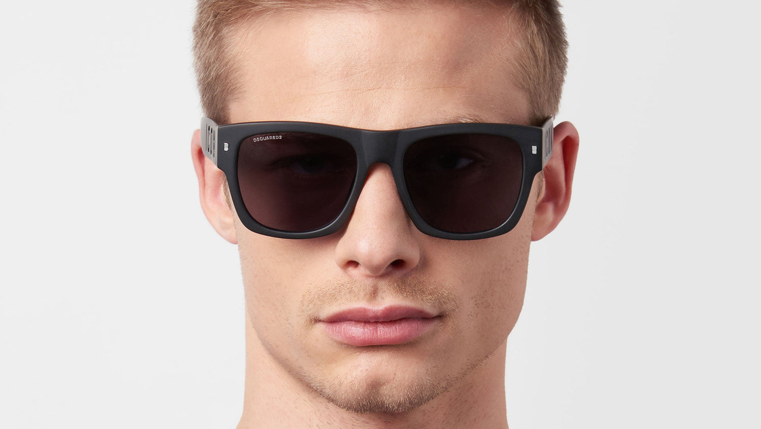 ICON 0004/S 003 T4
